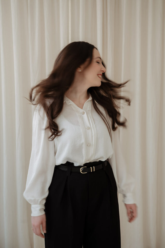 In der Personal Brand Fotografie geht es nicht nur um neue Fotos, sondern um eine Bildwelt mit Klarheit, Tiefe und Persönlichkeit.